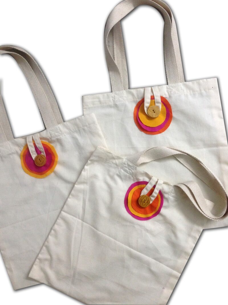 Cotton bag: 12" x13": Button Circle