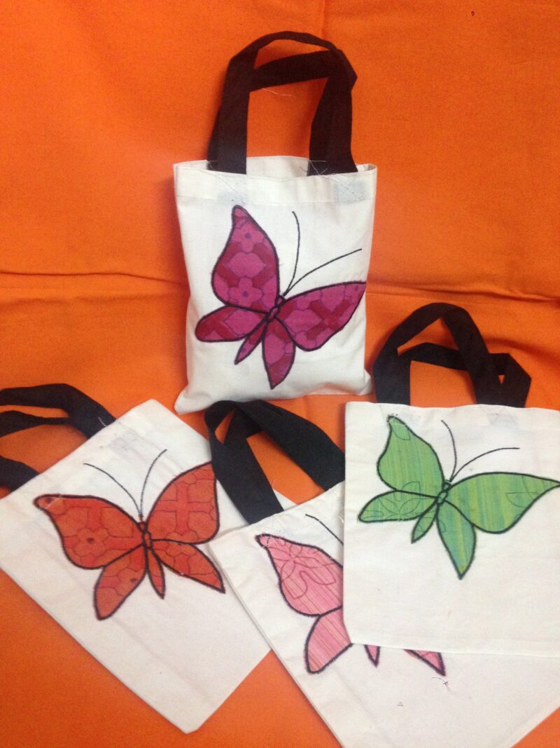 Gift bags: 8.5" x 8.5"x 2": Applique: Butterfly