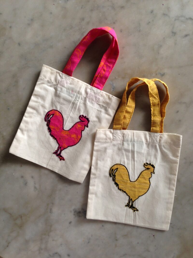 Gift bags: 8.5" x 8.5"x 2":": Applique: Hen