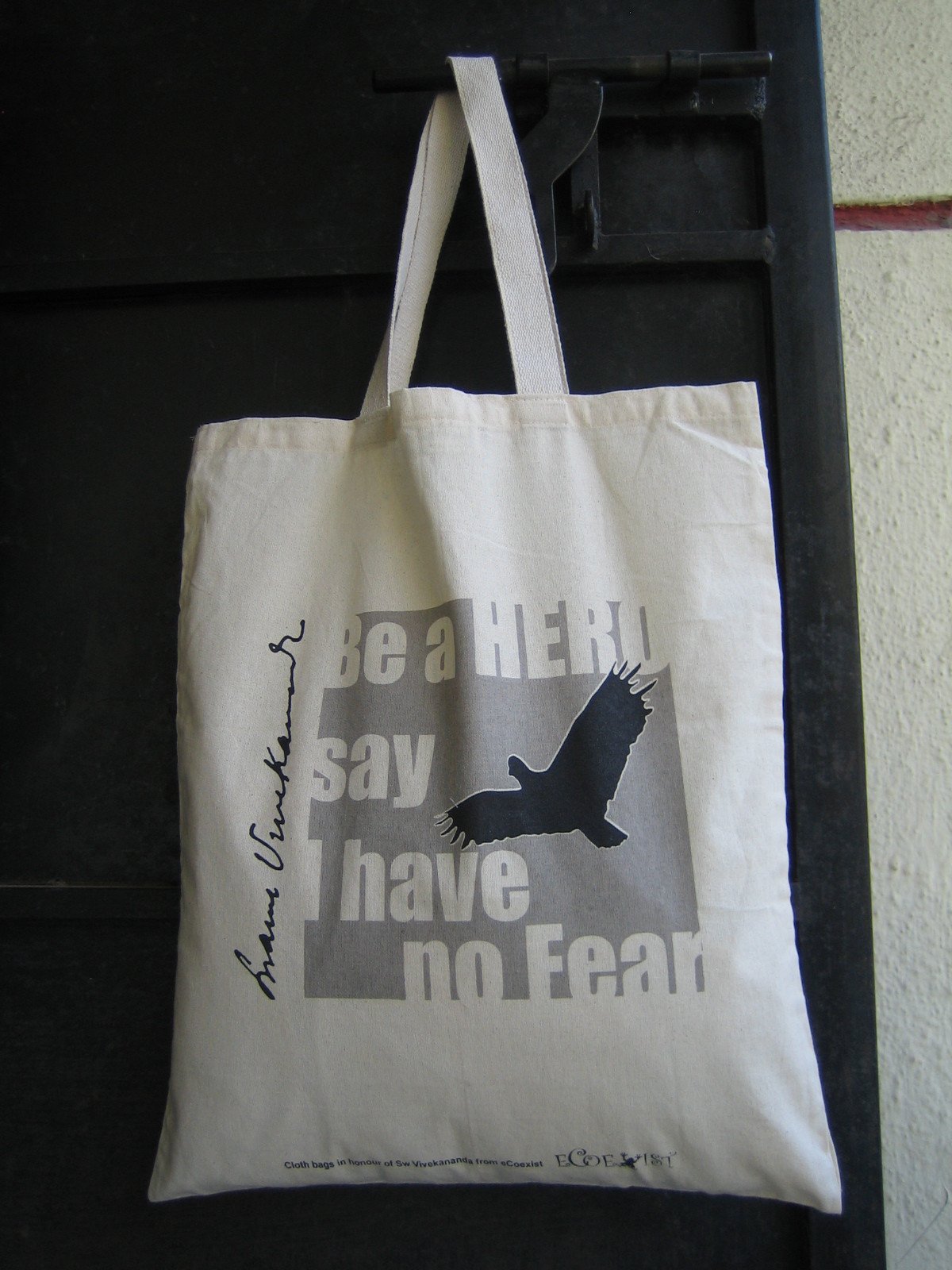 Cotton Bag: 15 x 17": Vivekananda Be a Hero