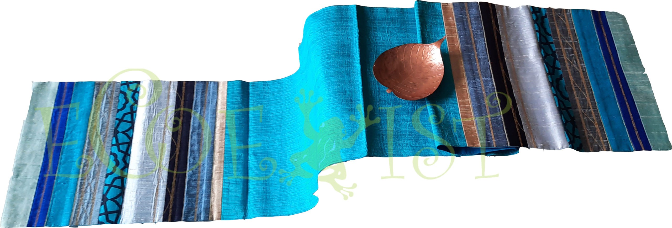 A52: Eco Accessories : Silk Runner