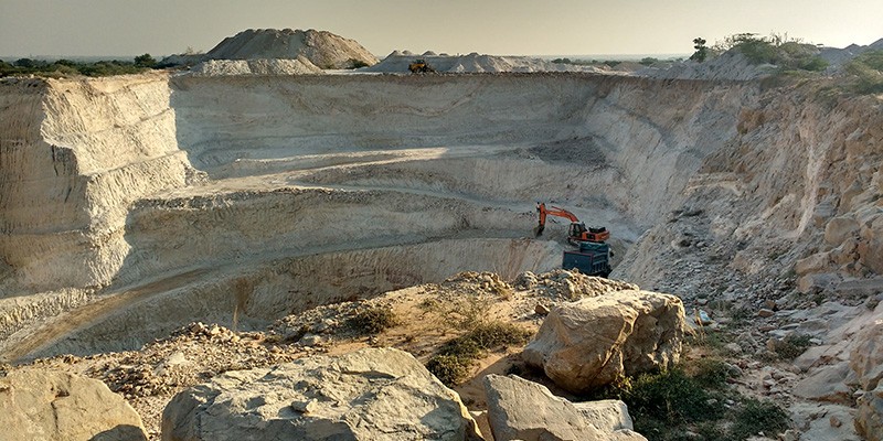 Bentonite clay mines in Gujarat Source : Gujarat Mineral Development Corporation Ltd