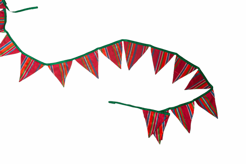 2025: Eco accessories: Triangle Bunting Silk - Image 2