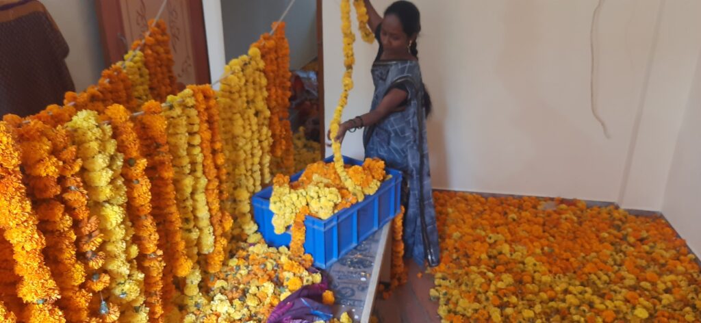 PV flowers drying